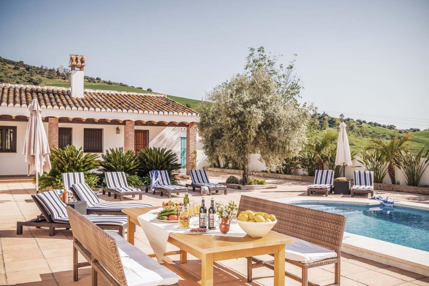 Cortijo Cantares By Rosas Cantares Malaga Bagian luar foto